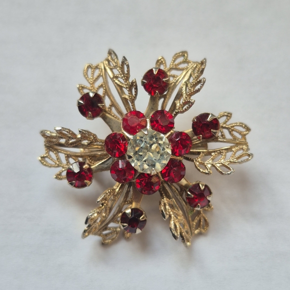 Vintage Jewelry - Vintage Red Rhinestone Floral Brooch Gold Tone Leaf Spray